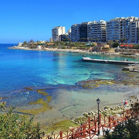 Modern Apartment Just Off The Promenade Sliema Exterior foto