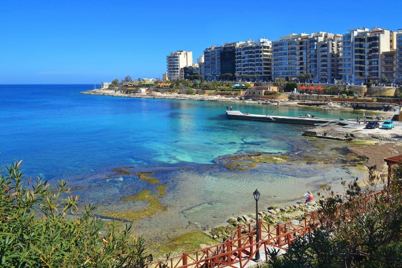 Modern Apartment Just Off The Promenade Sliema Exterior foto